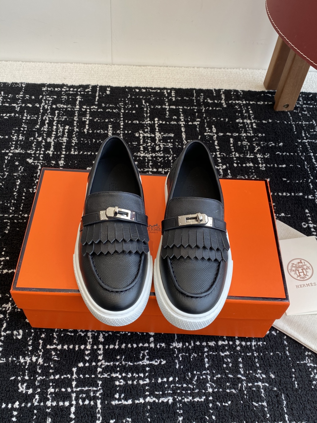 HERMES 02819