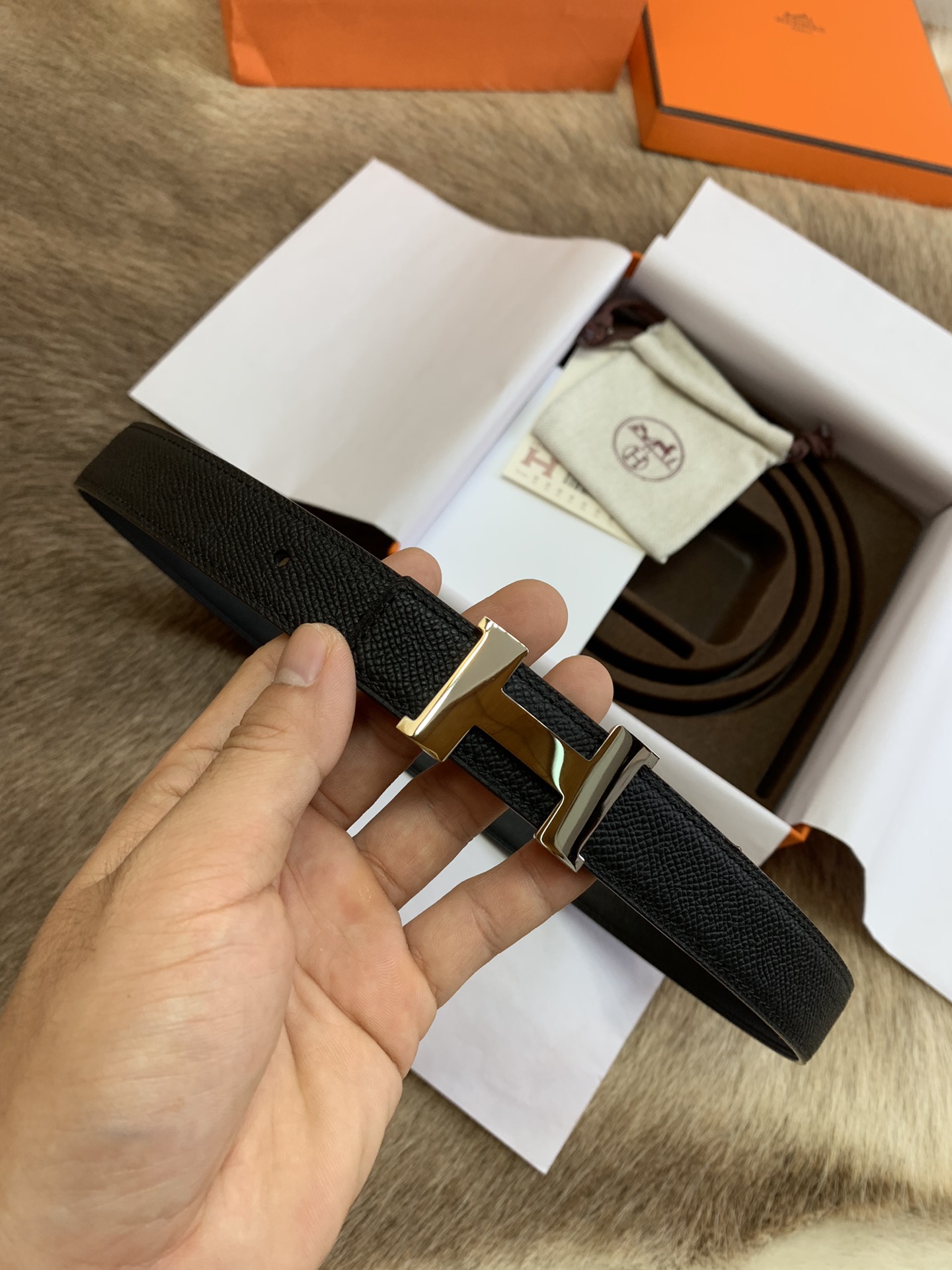 HERMES 0318