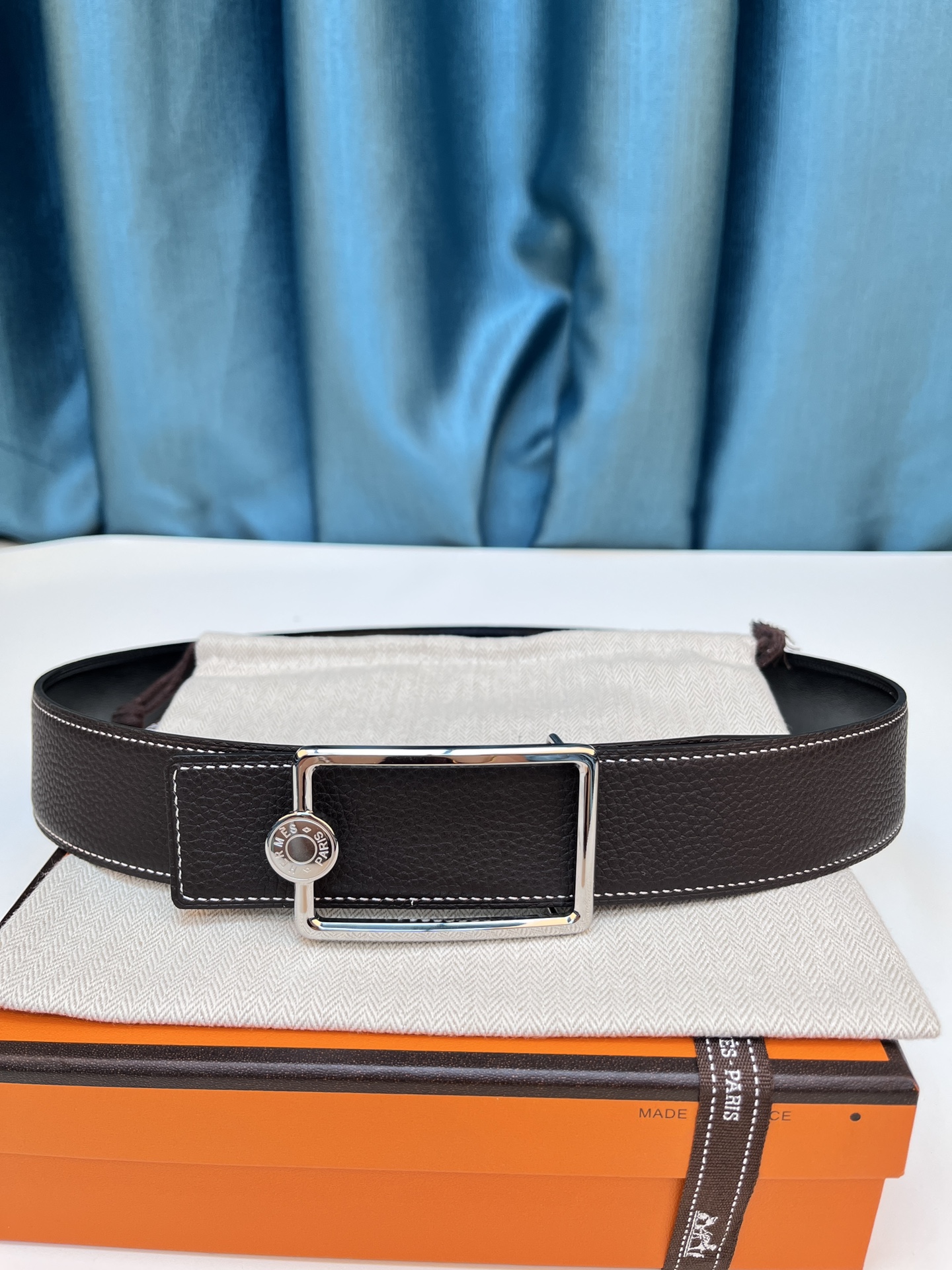 HERMES  0419