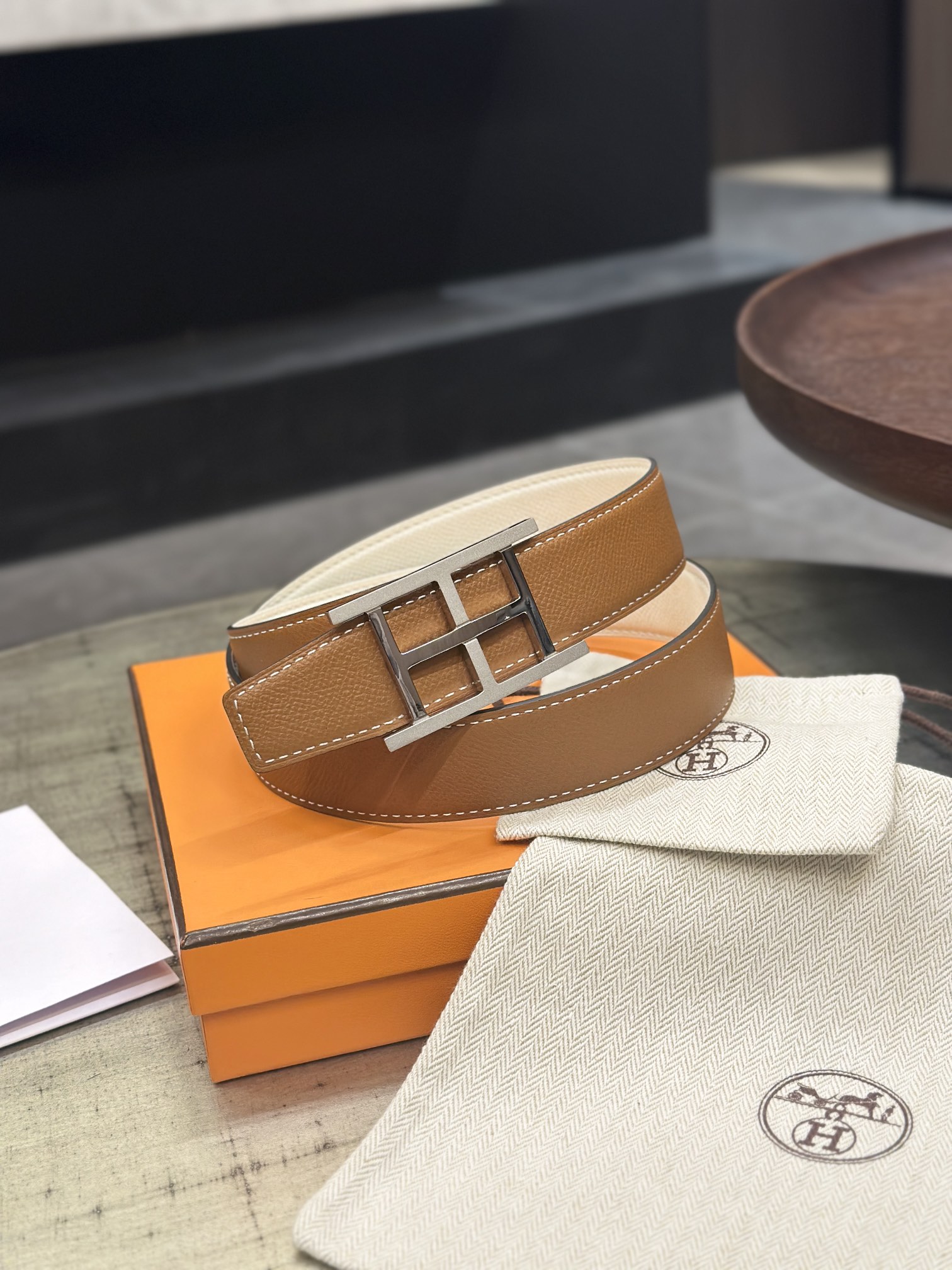 HERMES 0748