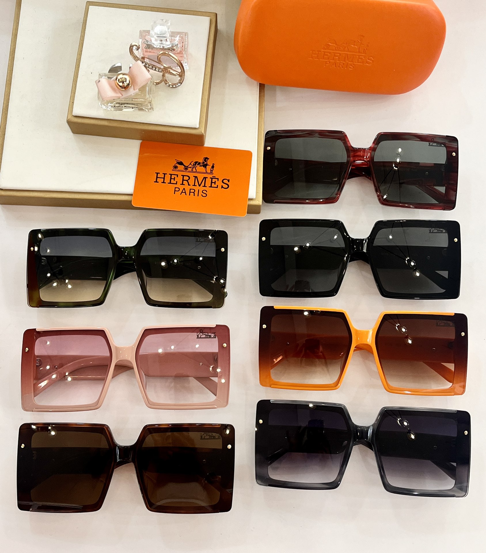 HREMES 00139