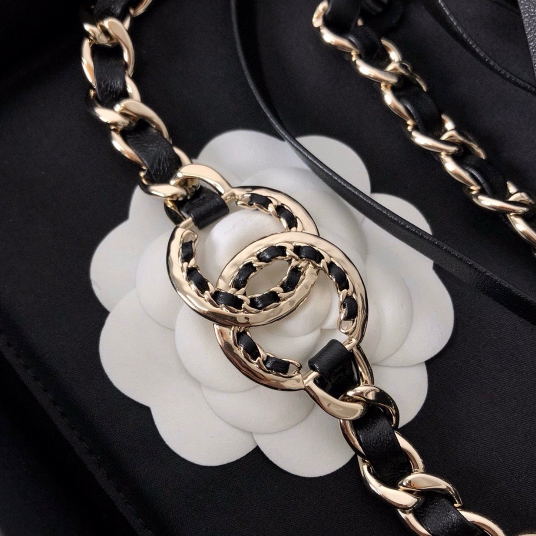 Lambskin and Rhinestone Gold 9
