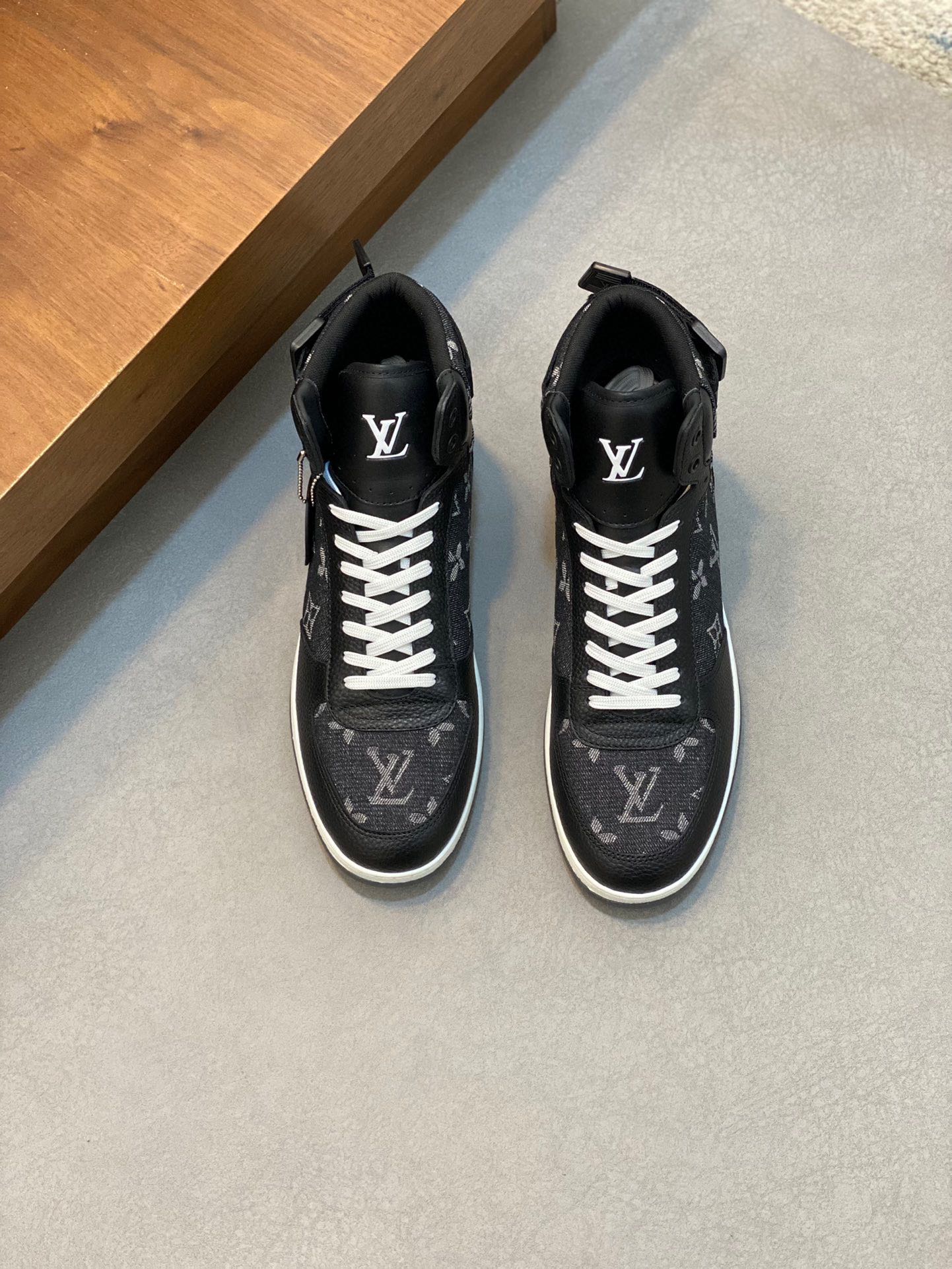 LV 00039