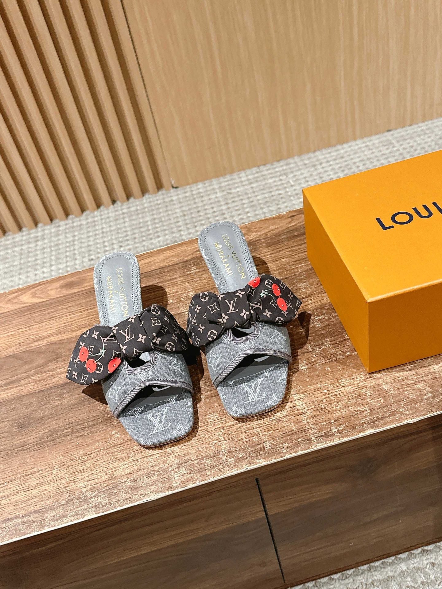 LV 00089