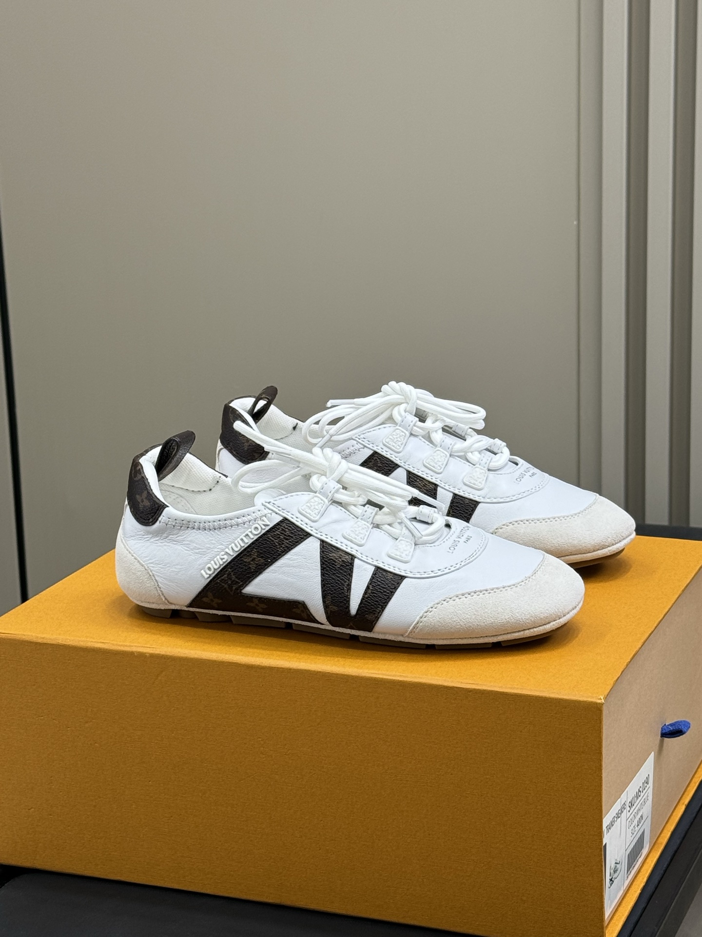 LV 00139