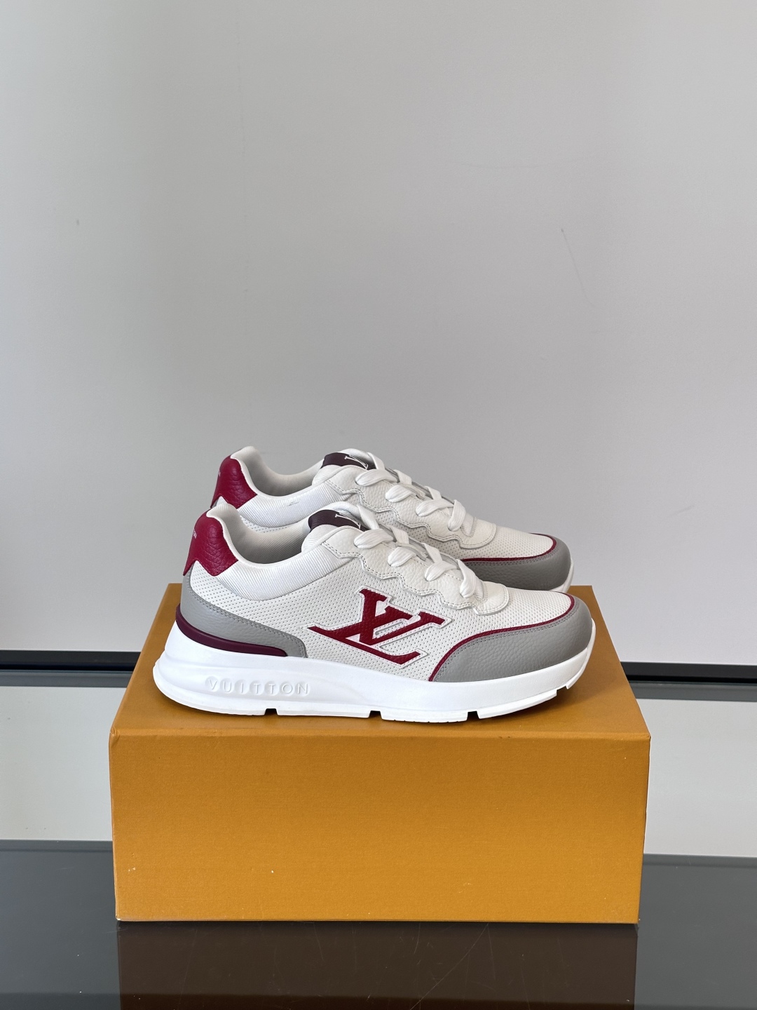 LV  00249