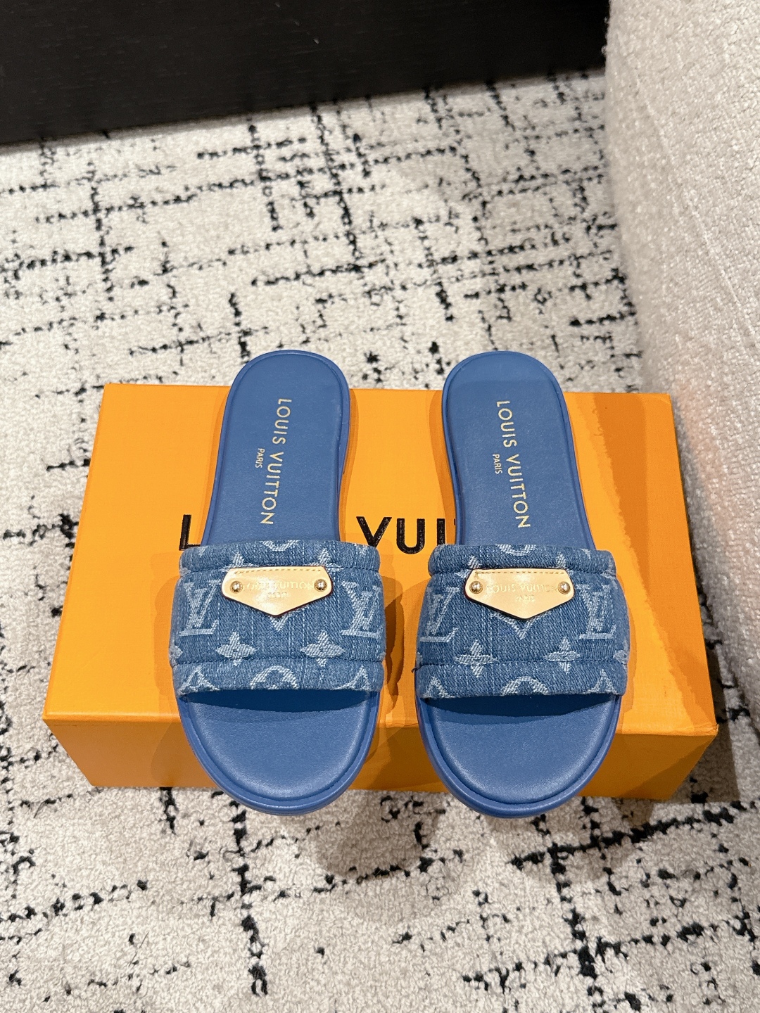 LV 00259