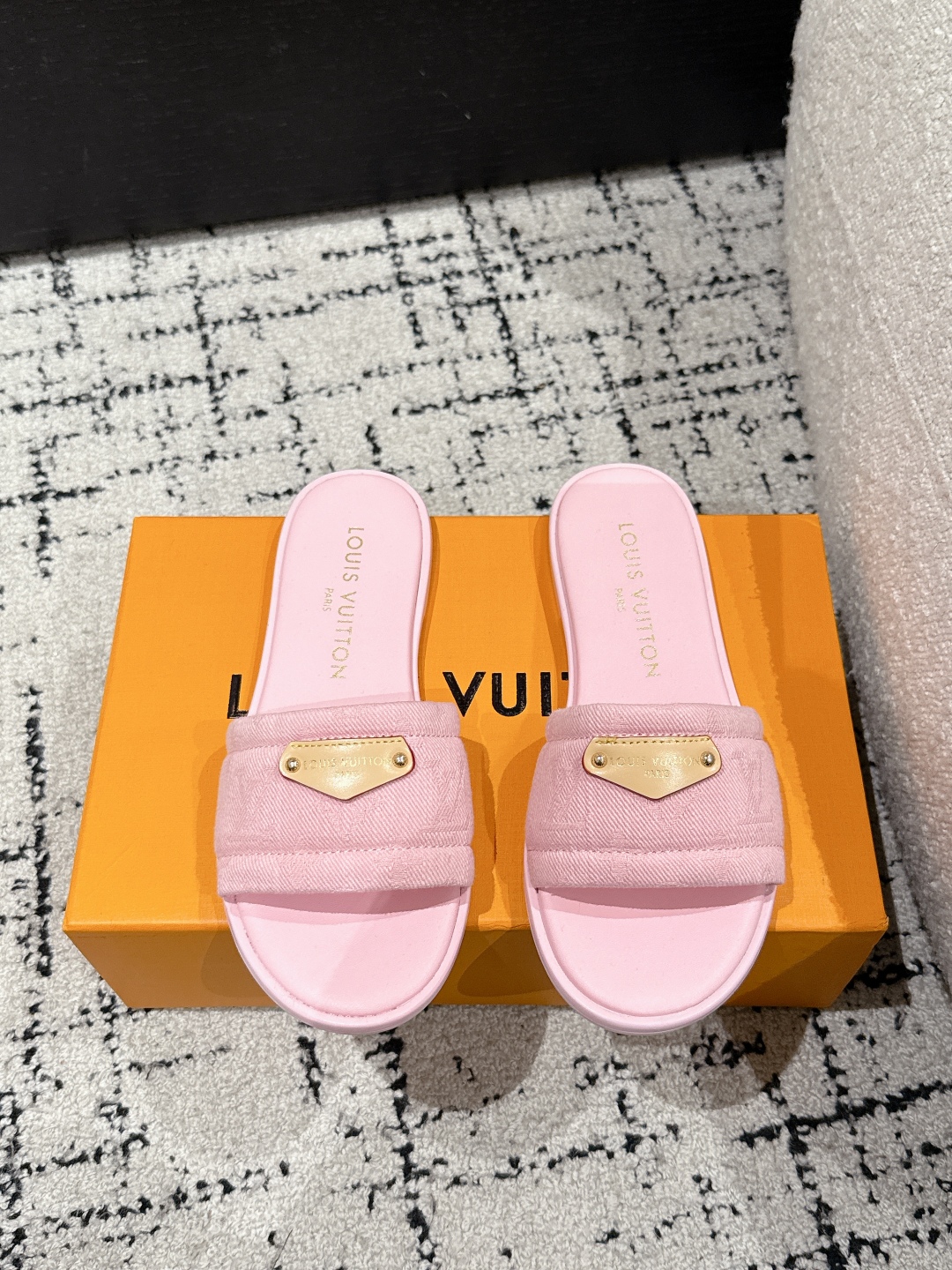 LV 00269