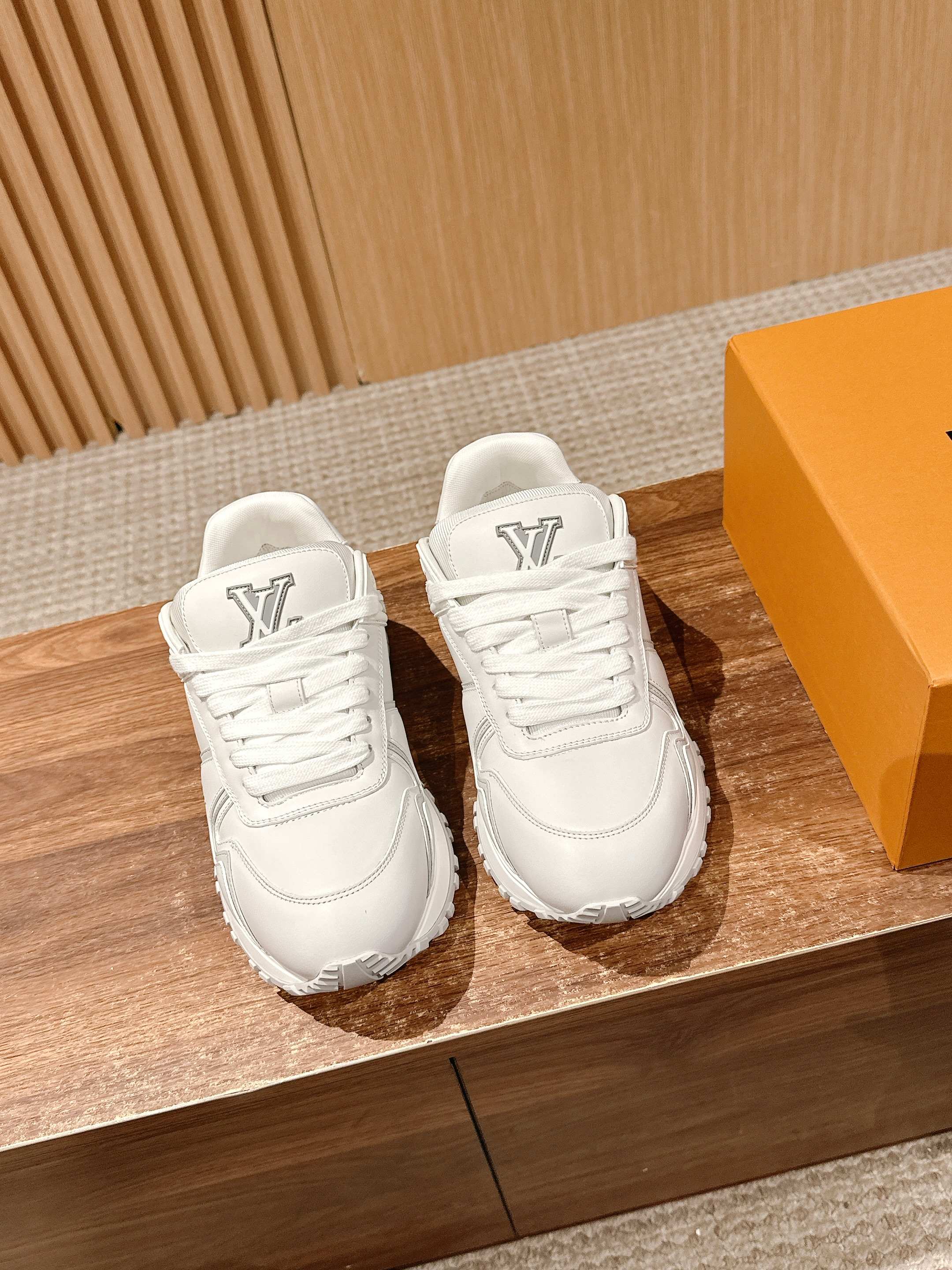 LV 00286