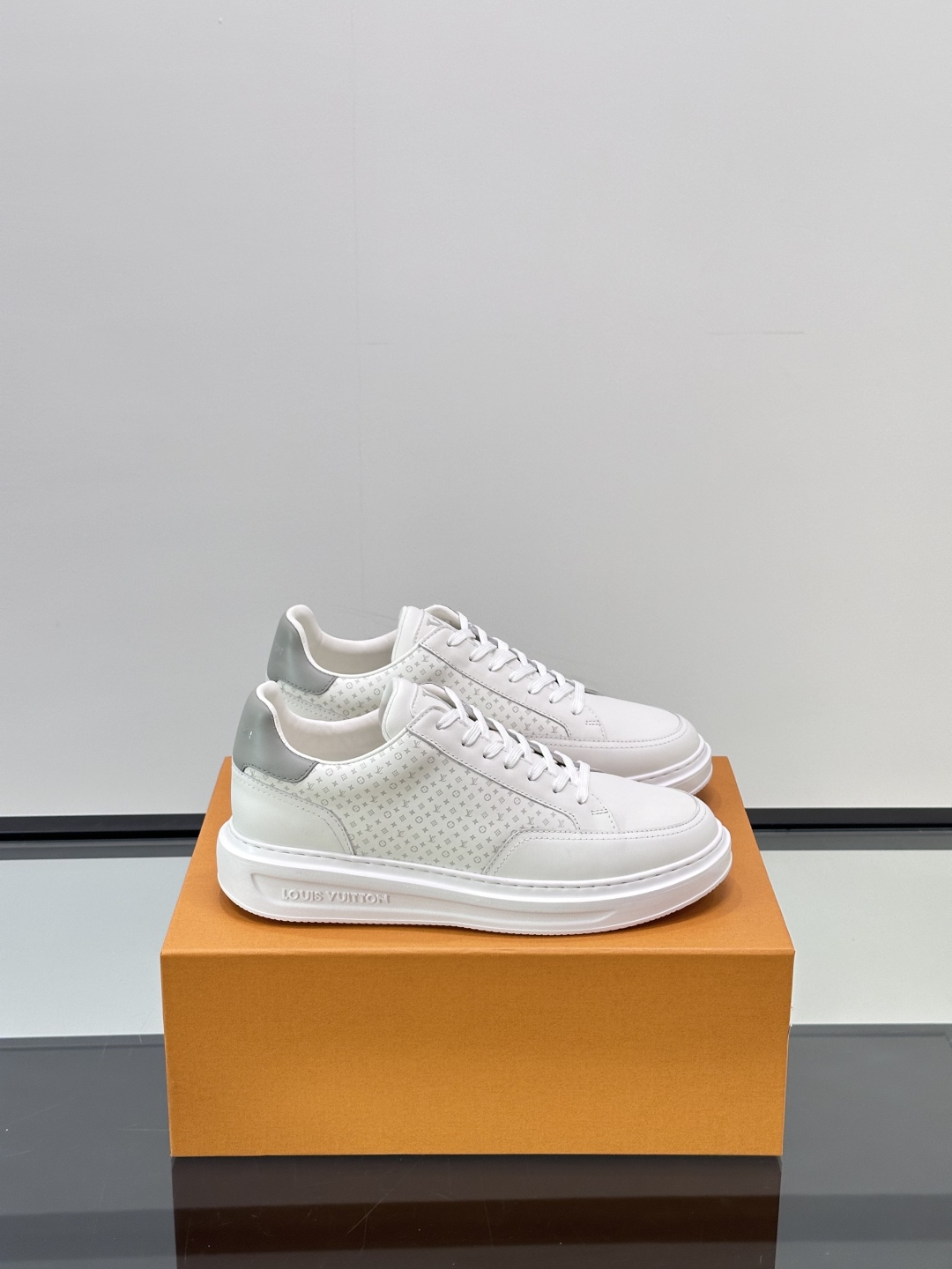 LV  00339