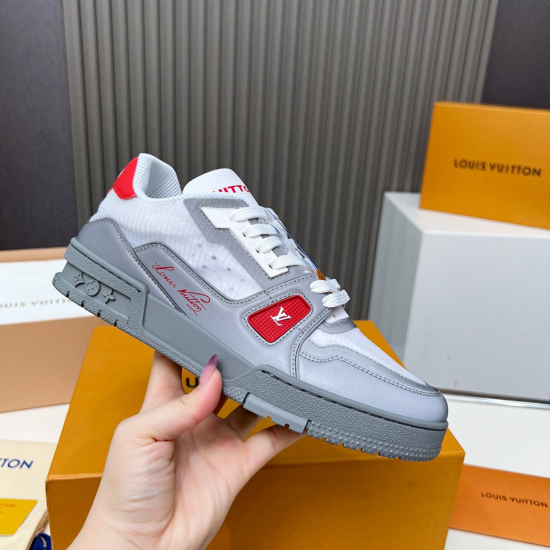 LV 00439