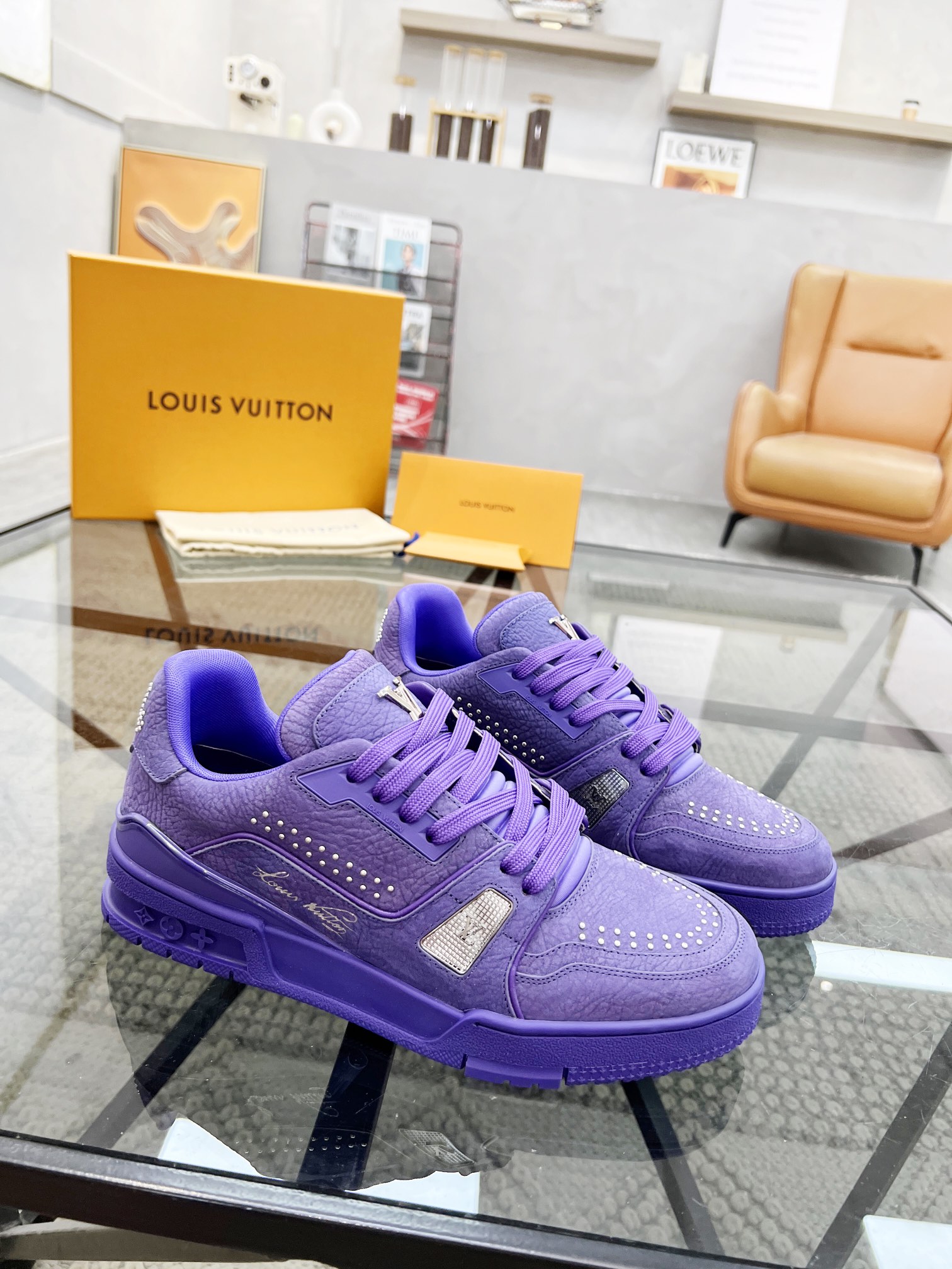 LV 00629
