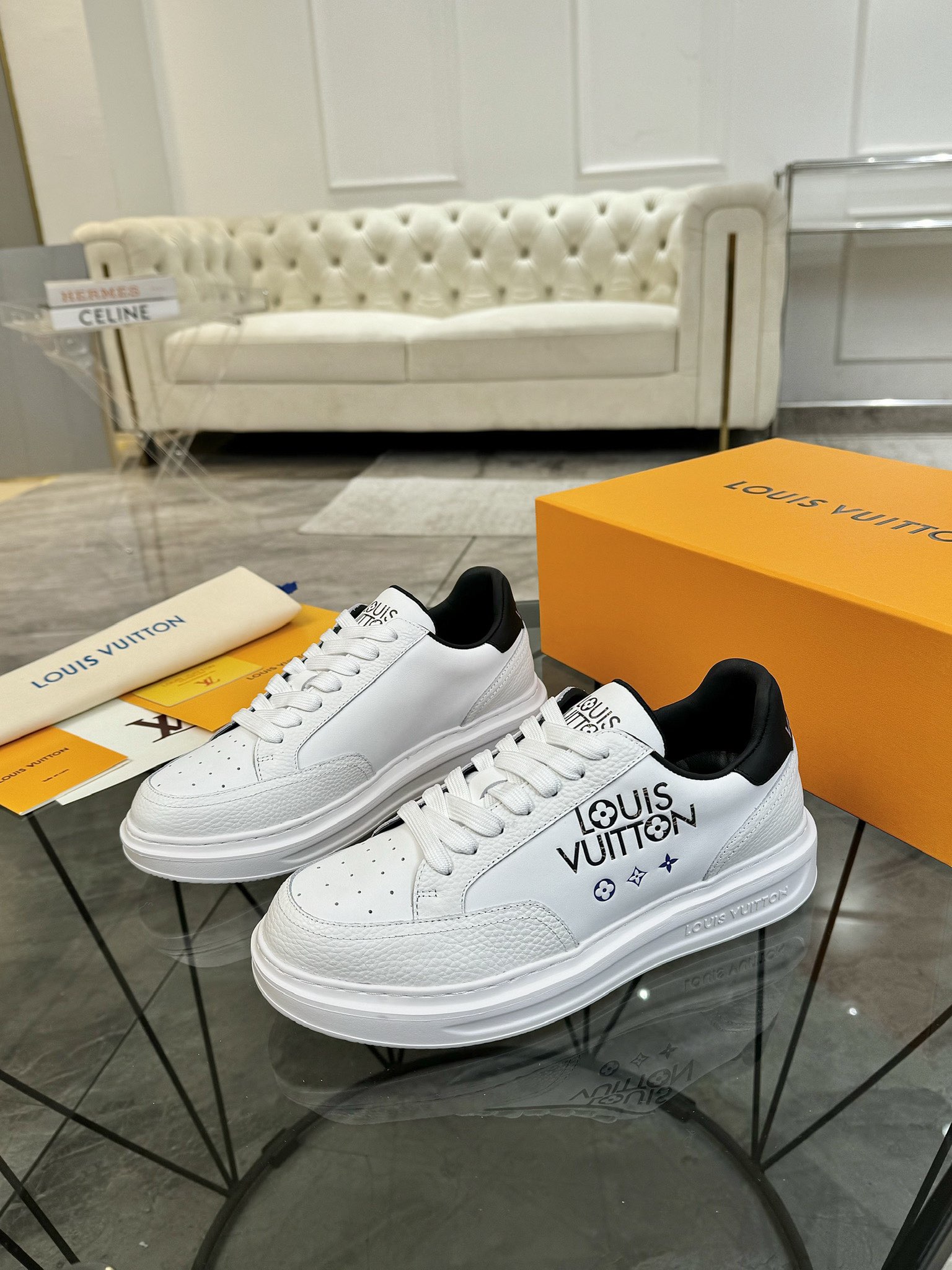 LV 00789