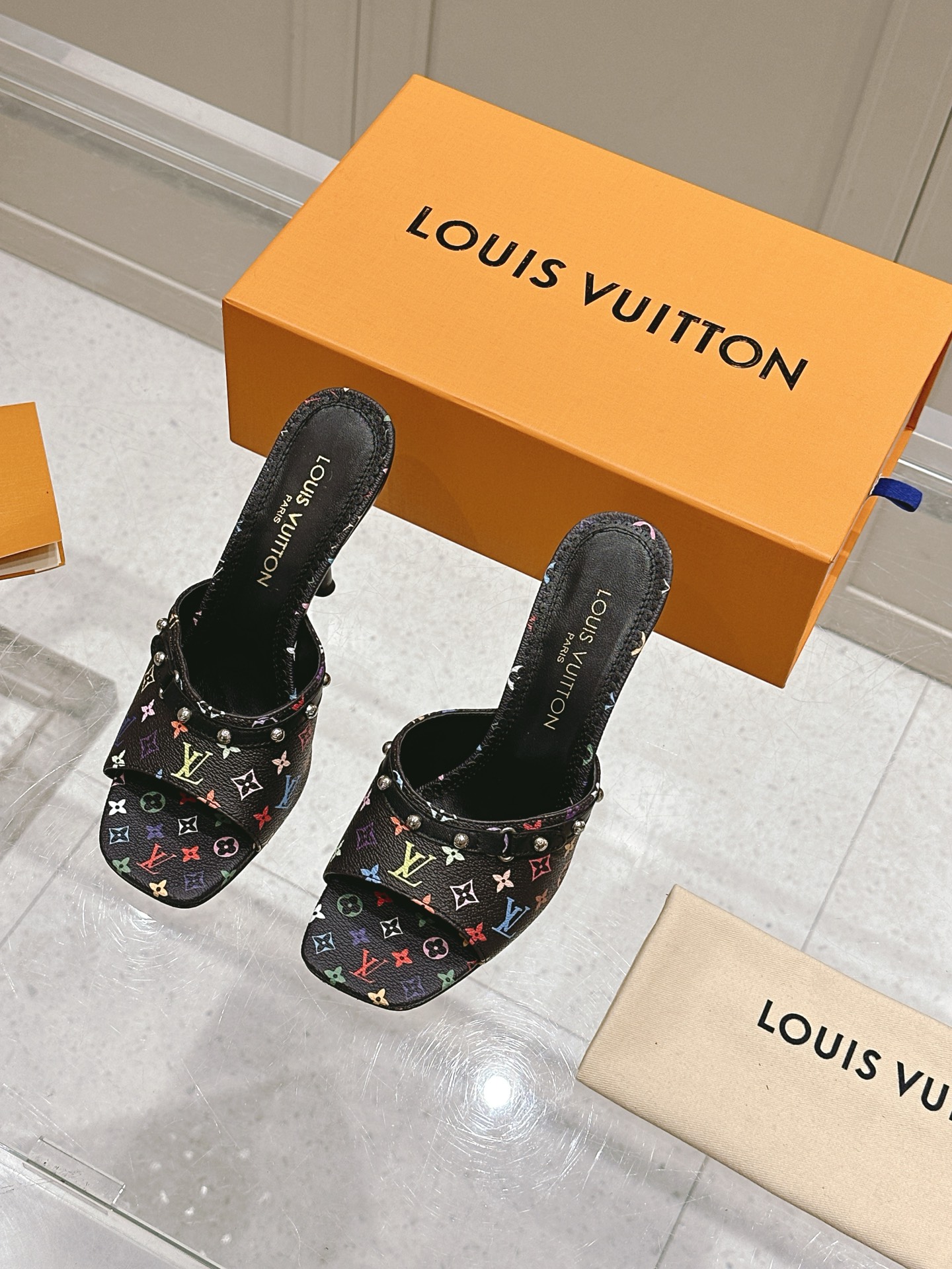 LV 01259