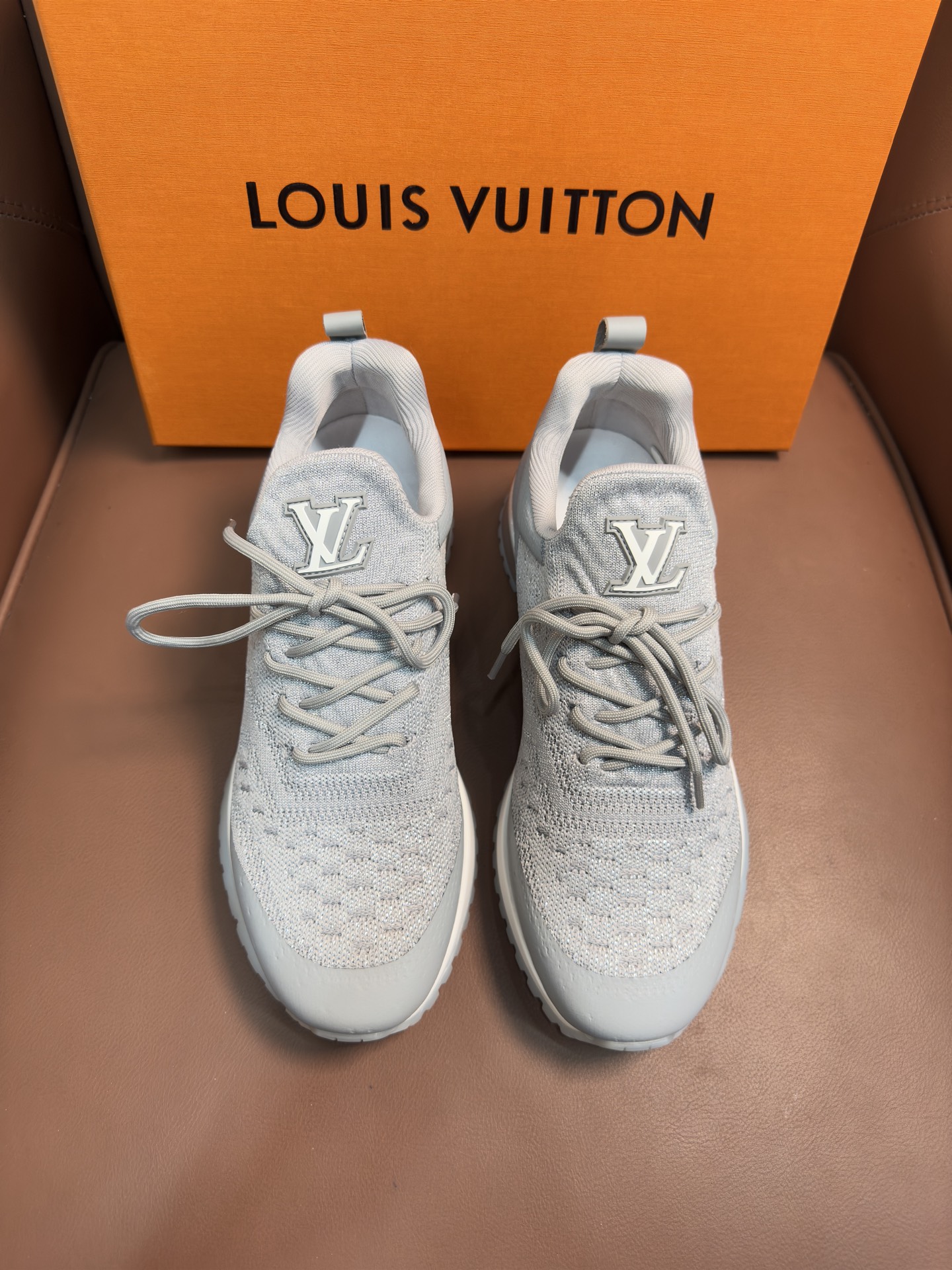 LV 01379