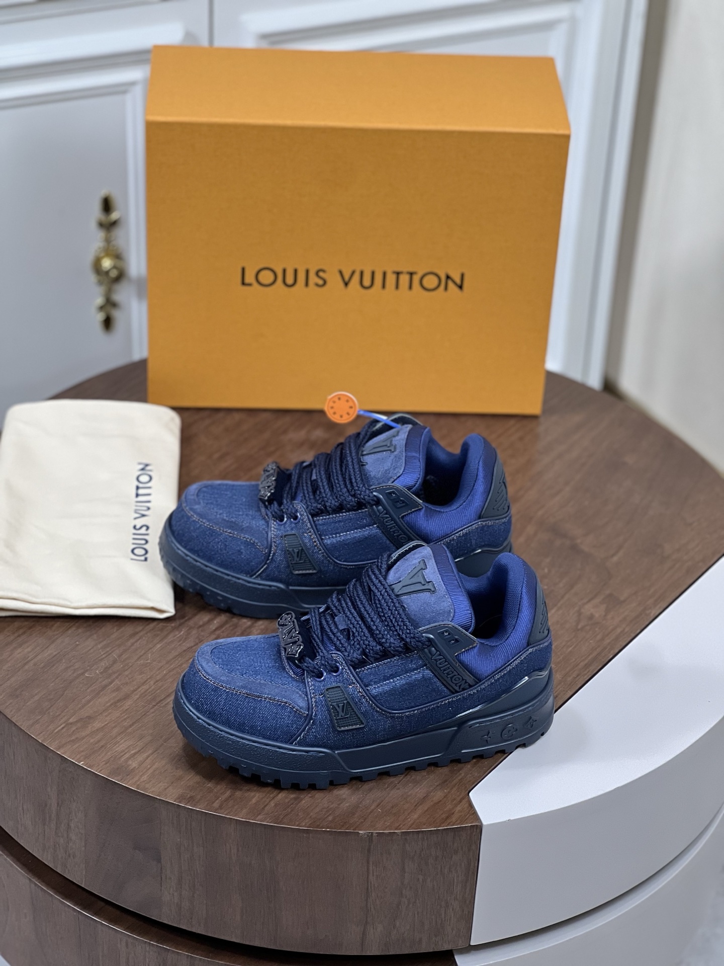 LV 01419