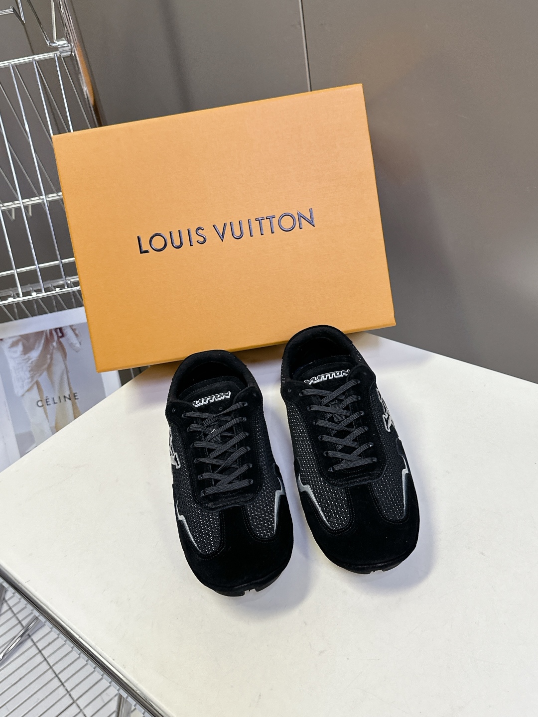 LV 01639