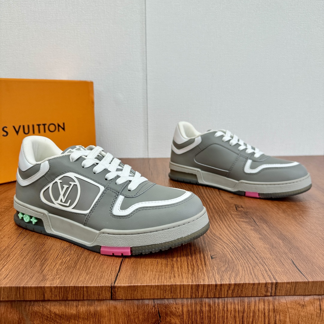 LV 01729