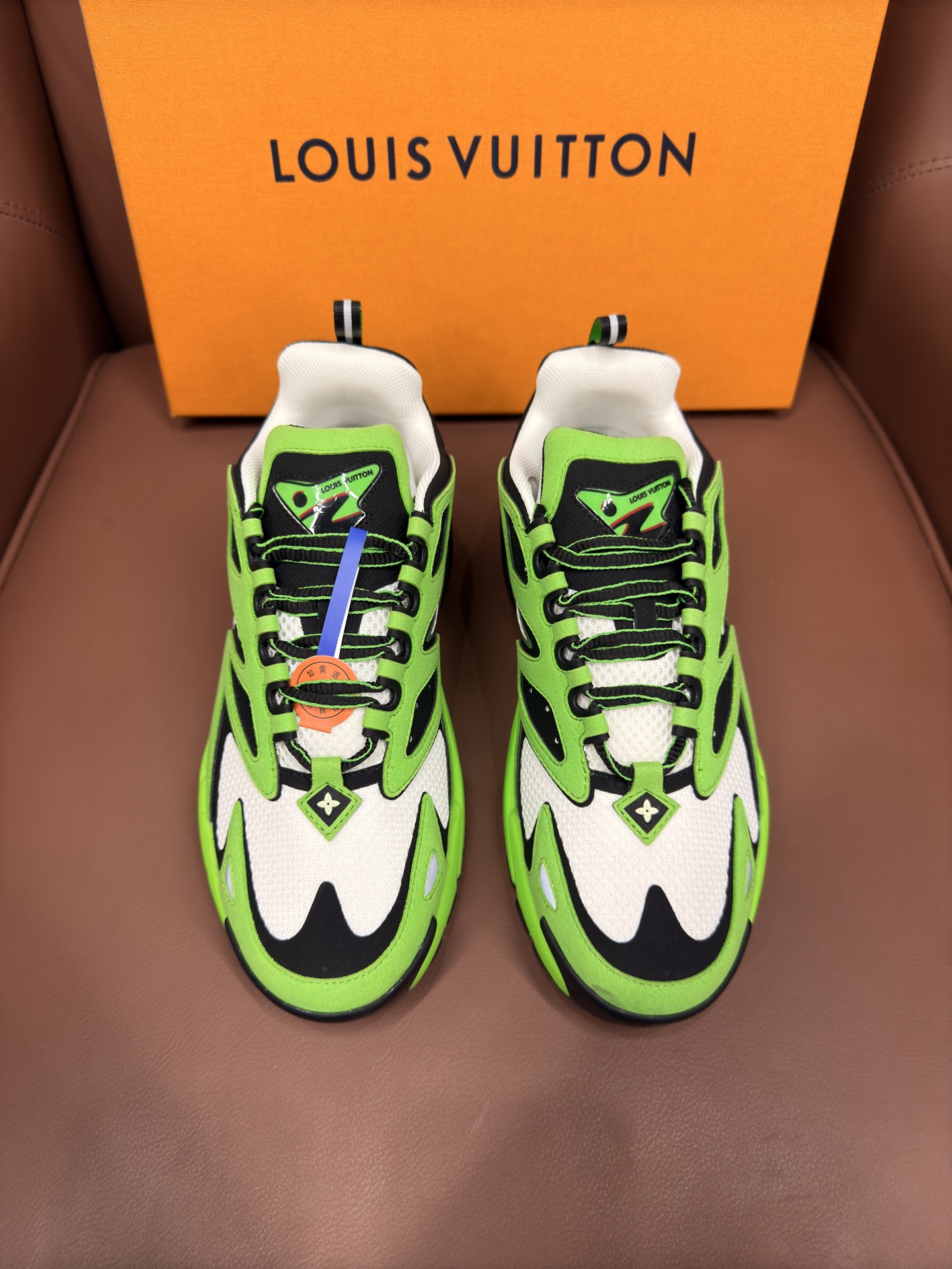 LV  02019