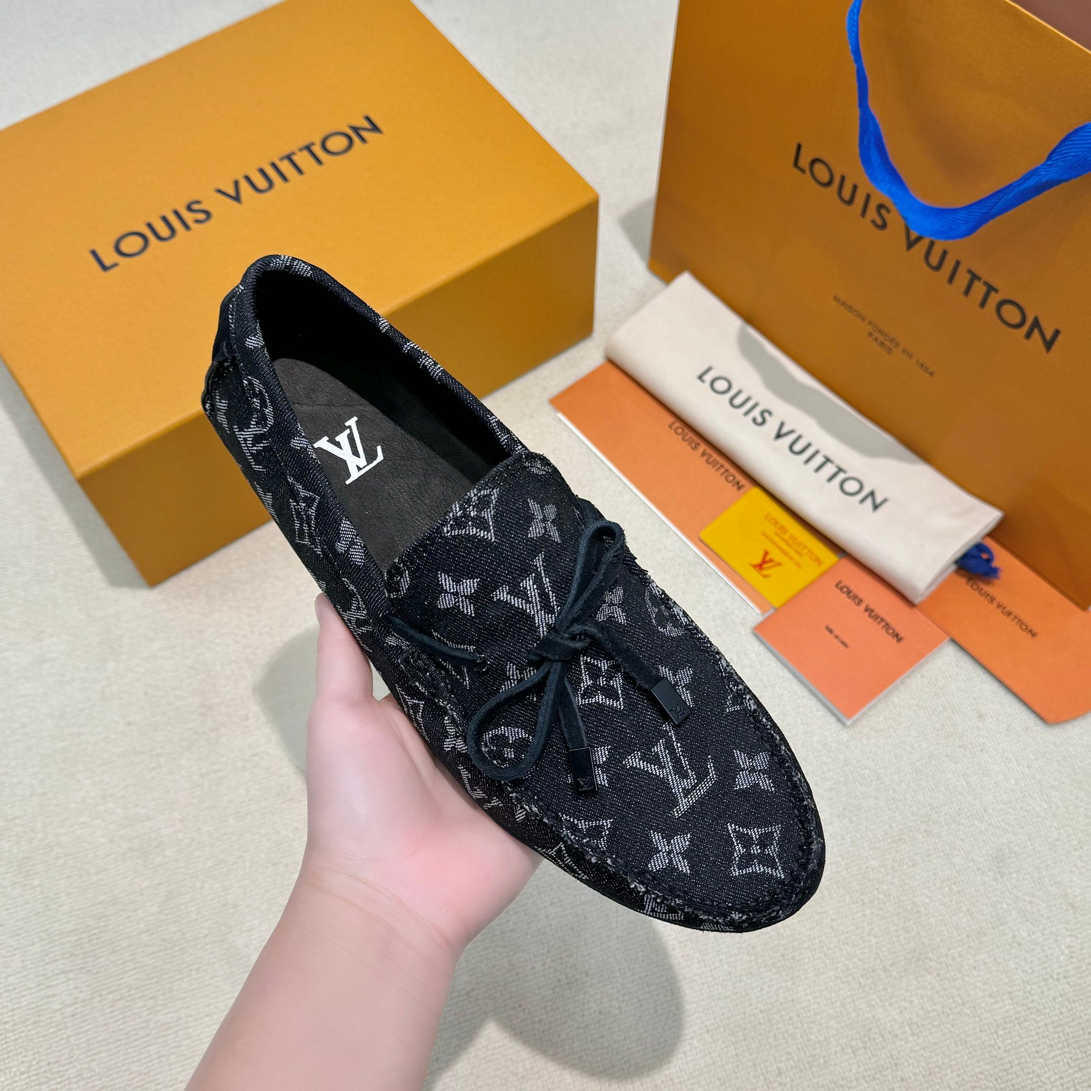 LV 02019