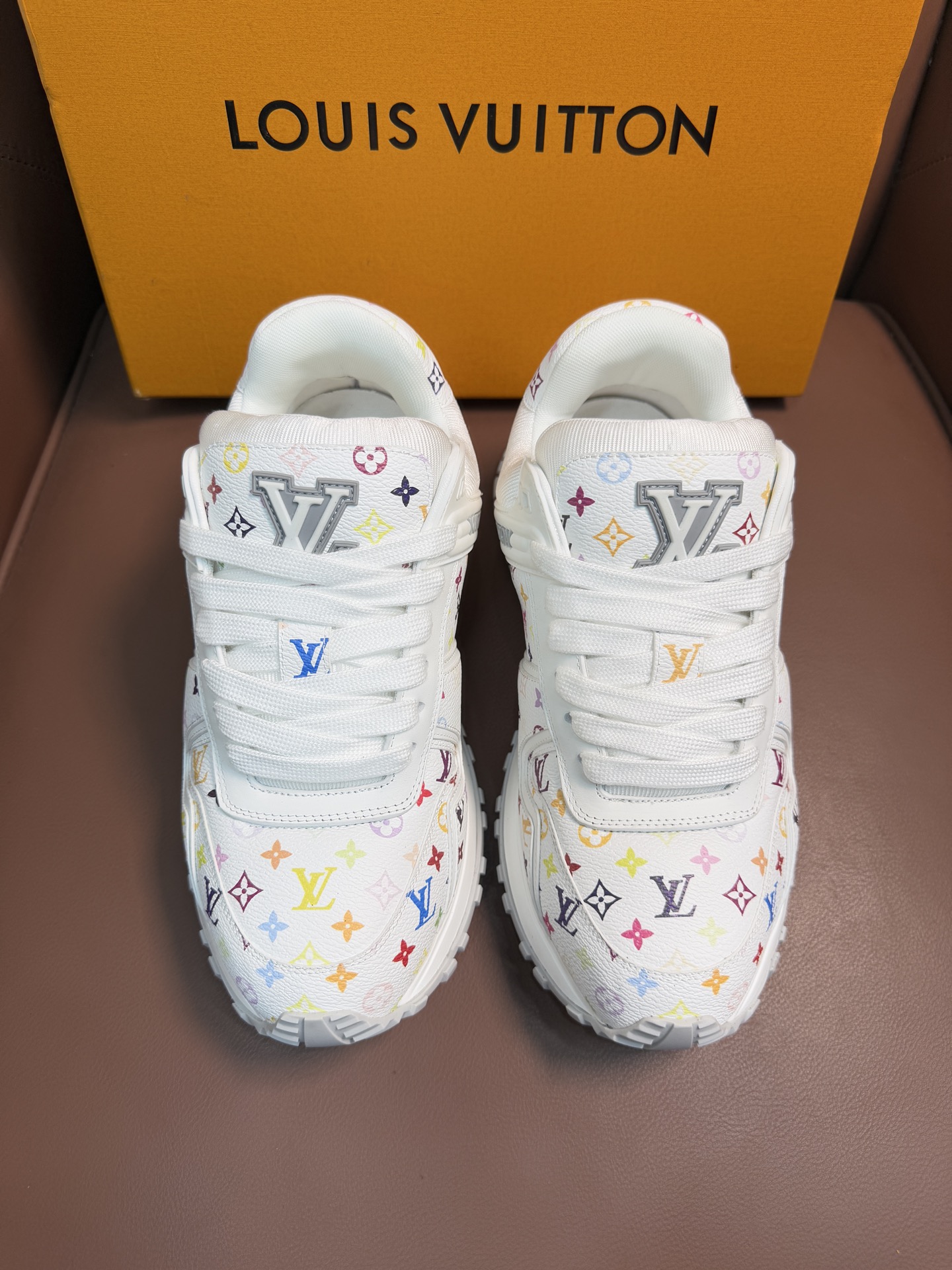 LV  02109