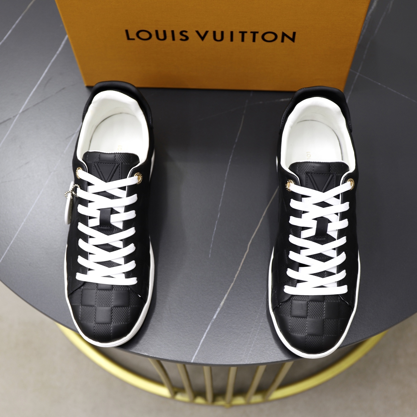 LV 02149