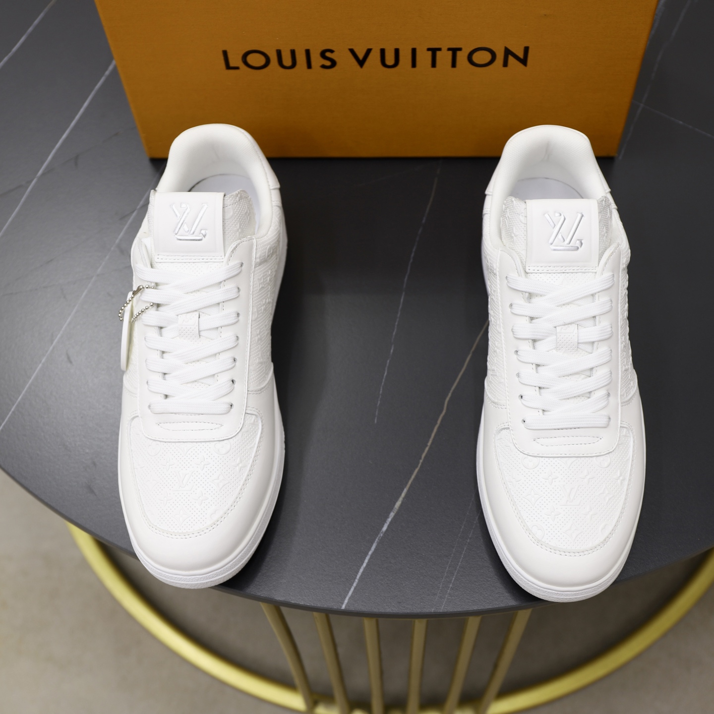 LV 02339