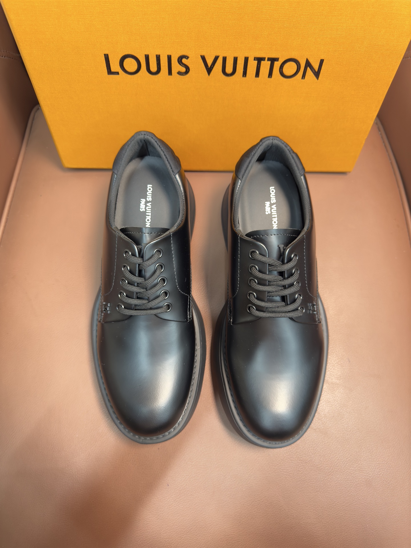 LV  02349