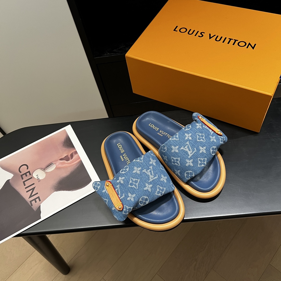 LV  02589