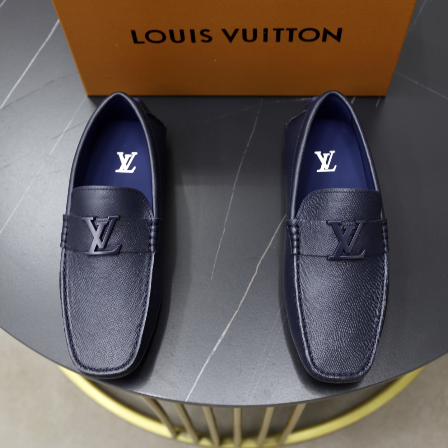 LV 02929