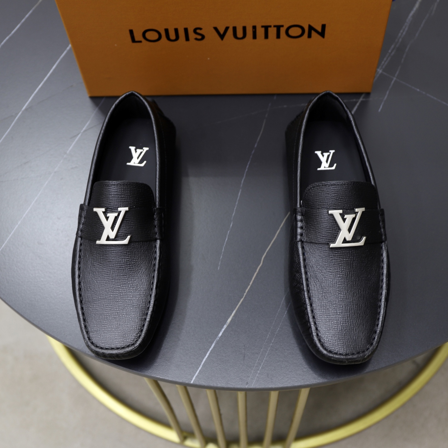 LV 02939