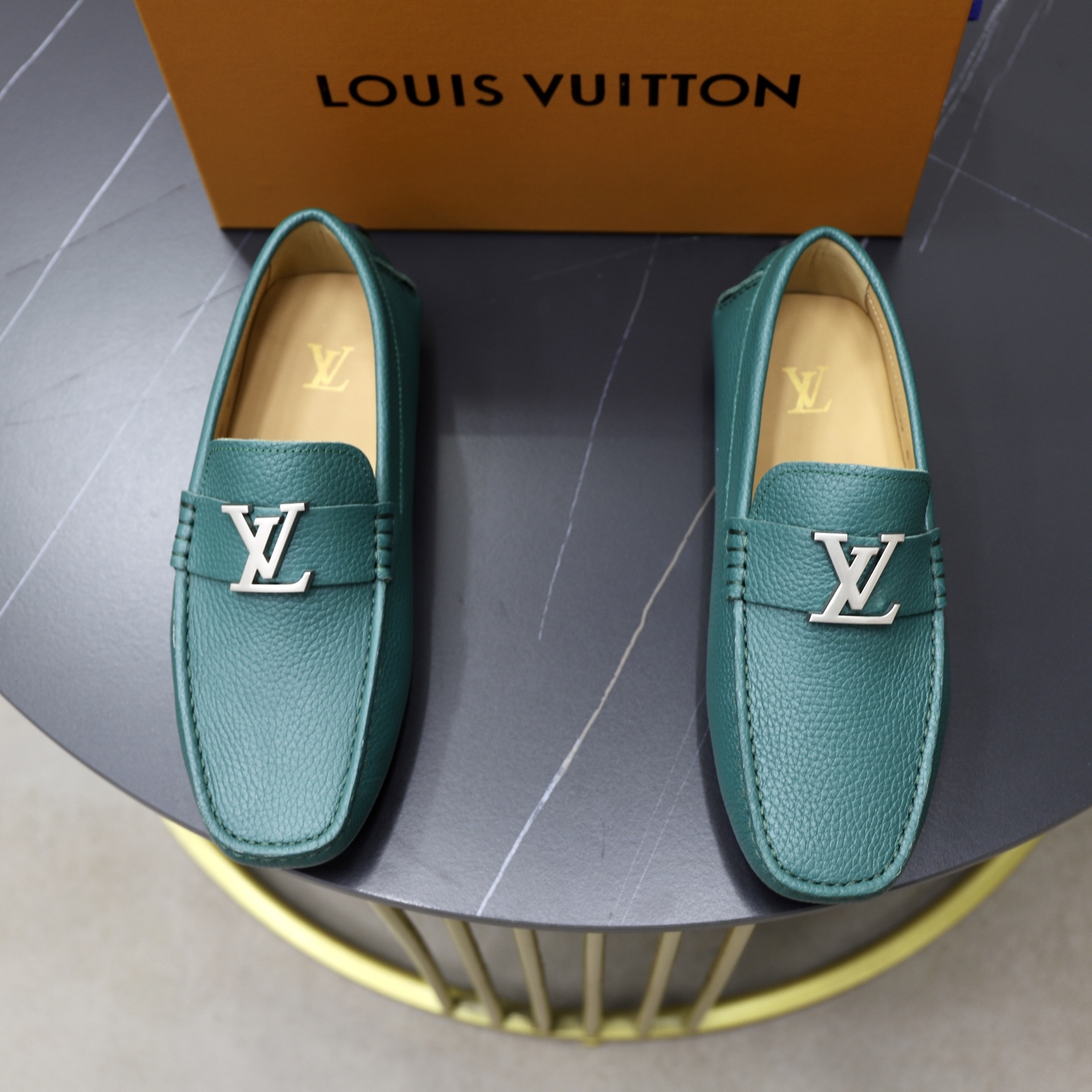 LV 03089