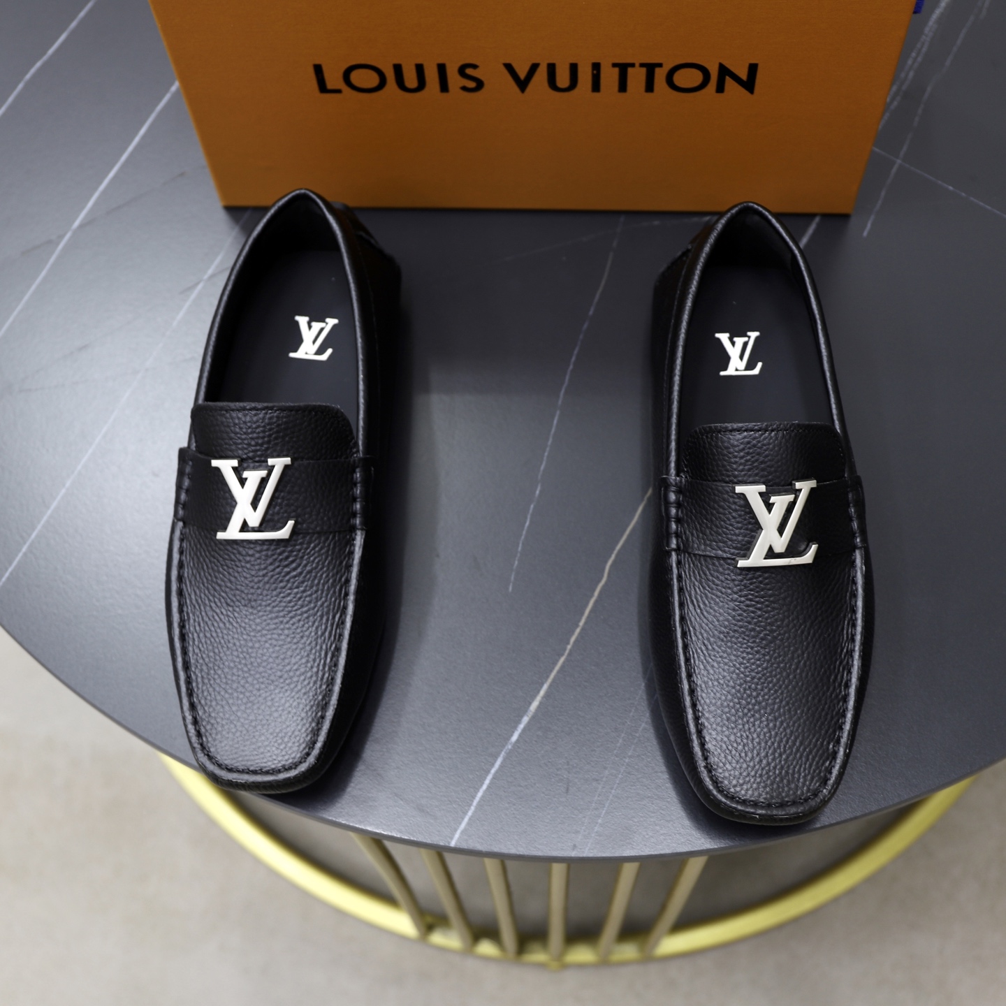 LV 03099