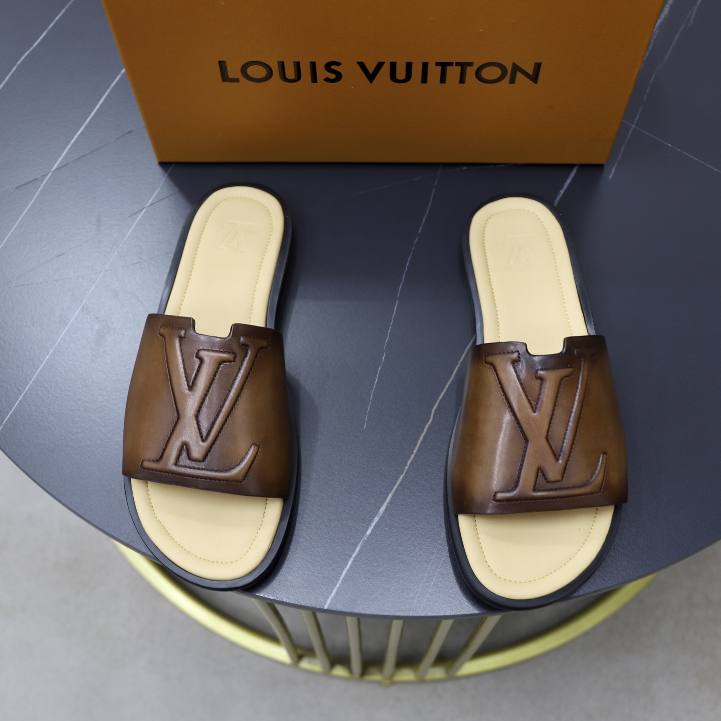LV 04129