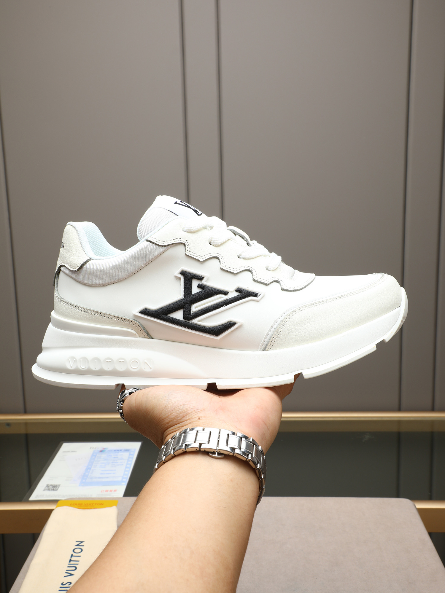 LV 04539