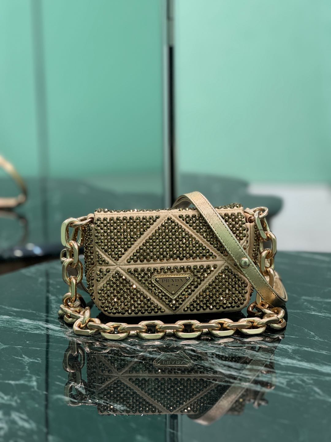PRADA    00009