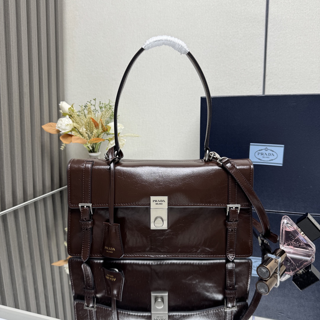 Prada 00139