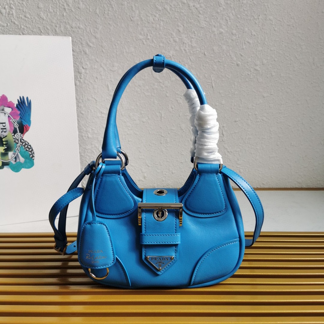 PRADA  00149