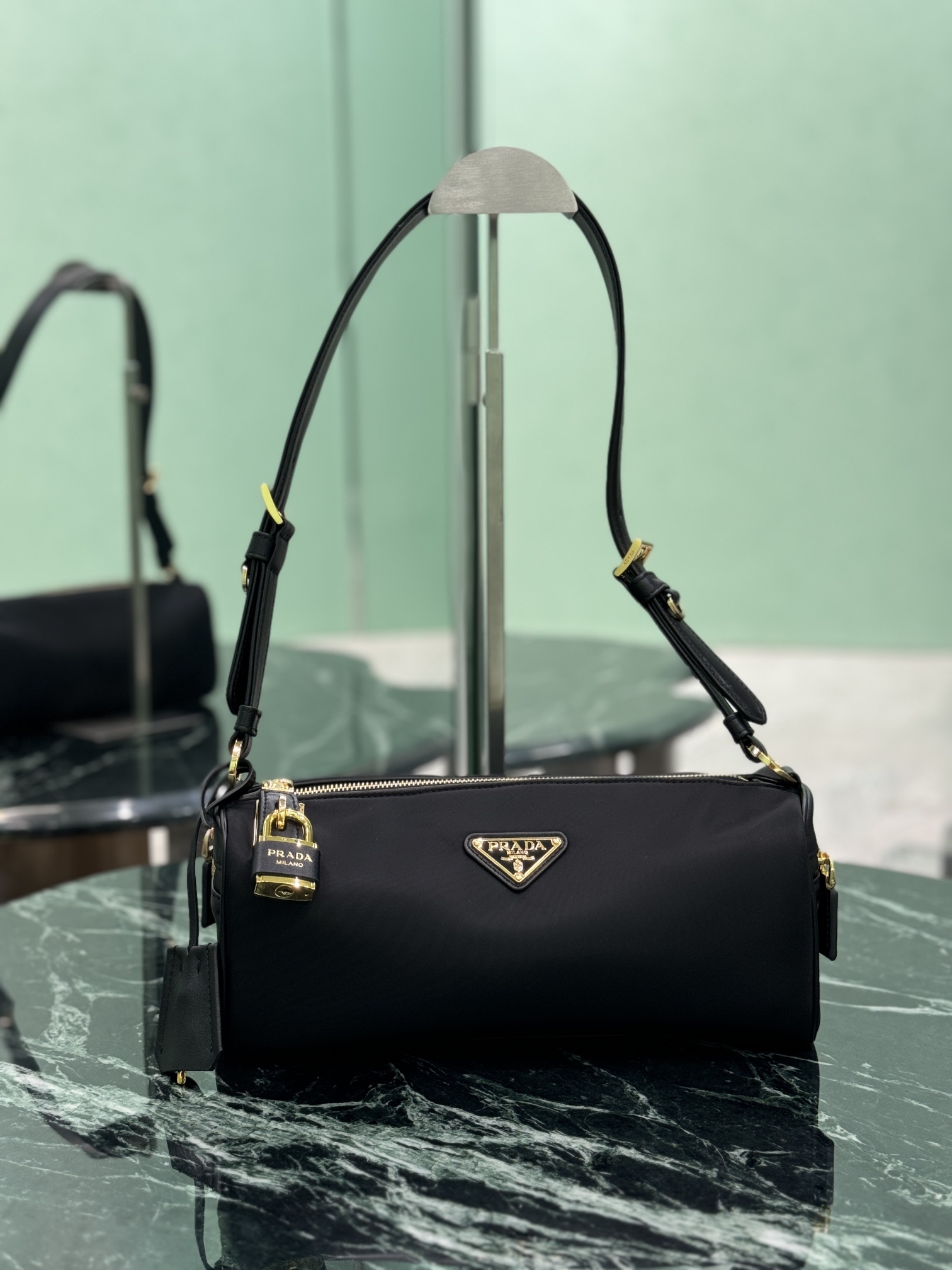 PRADA    00209