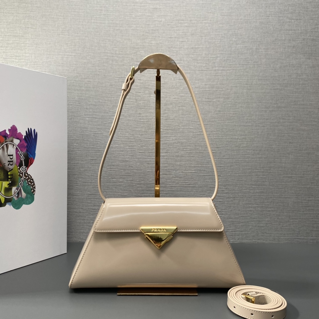 PRADA 00269