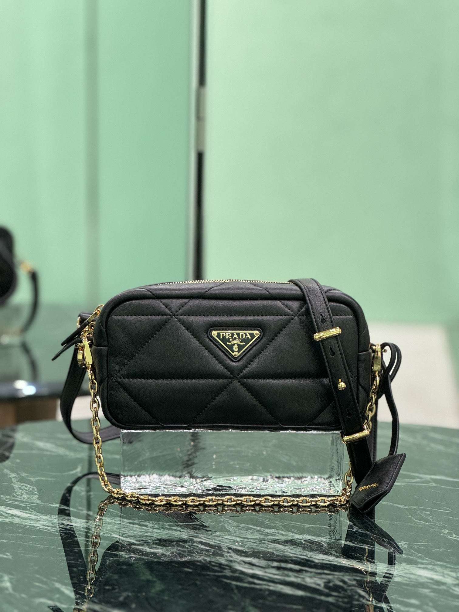 PRADA    00269