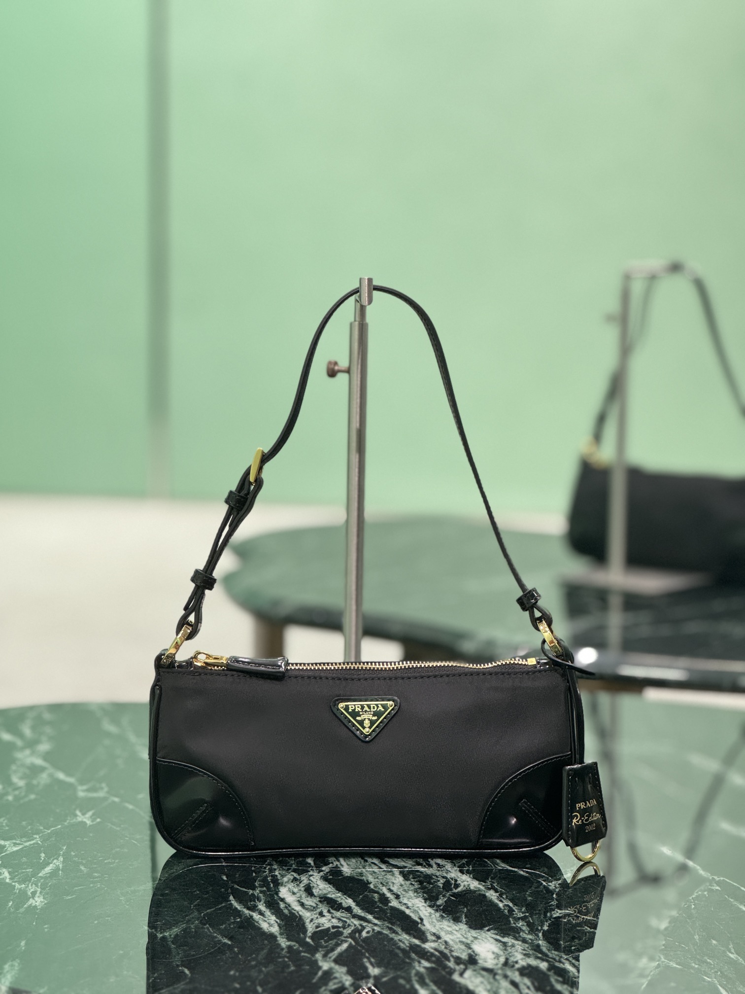 PRADA    00279