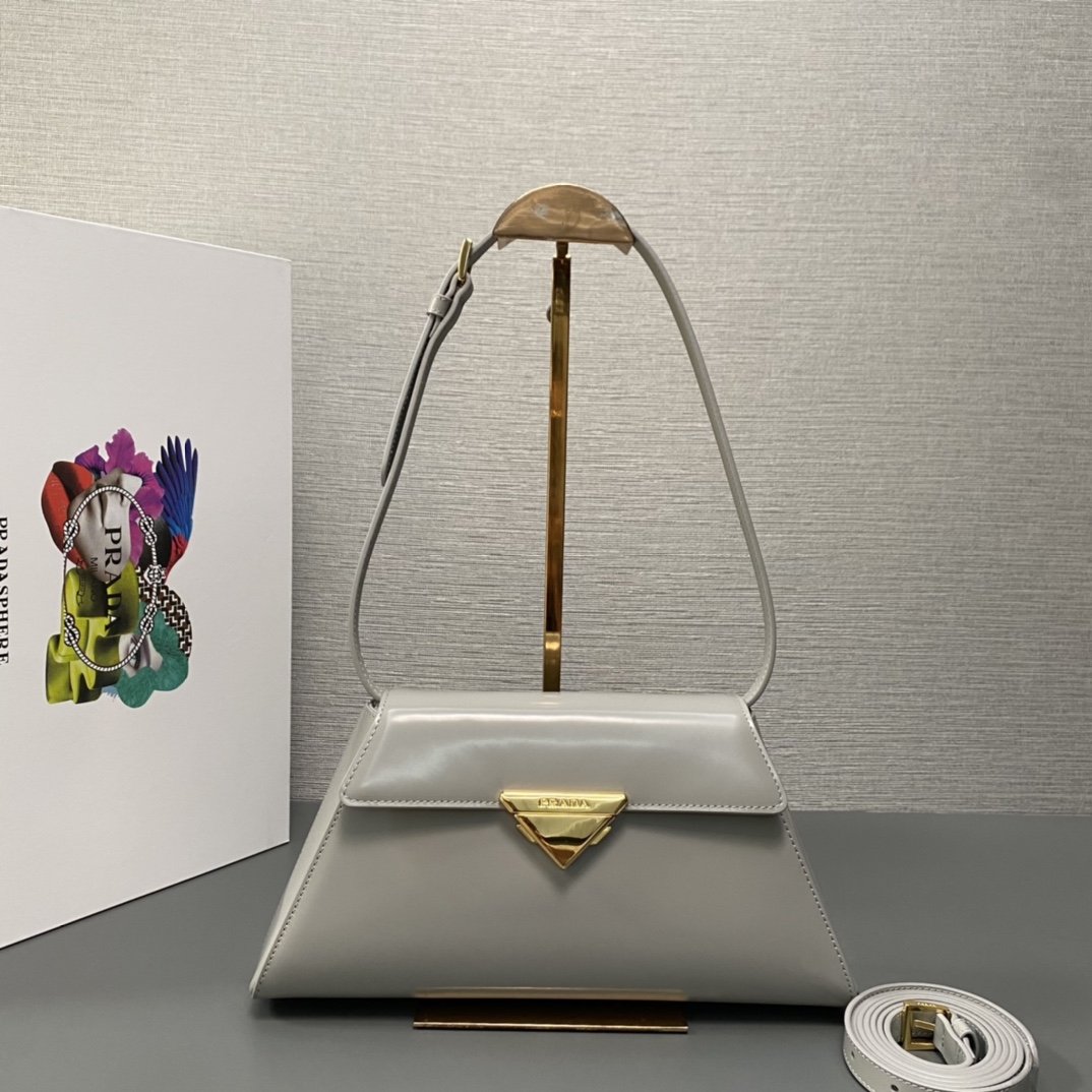 PRADA 00299