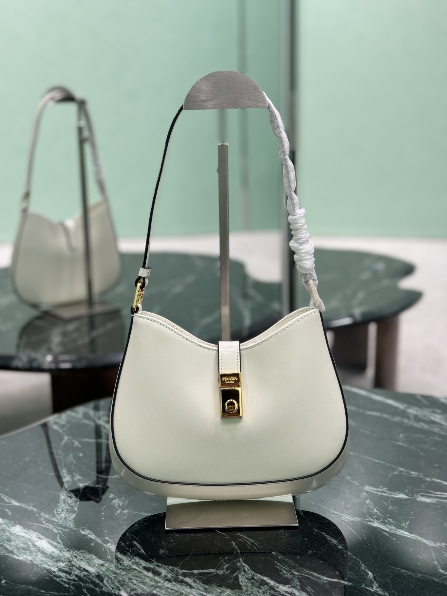 PRADA    00319