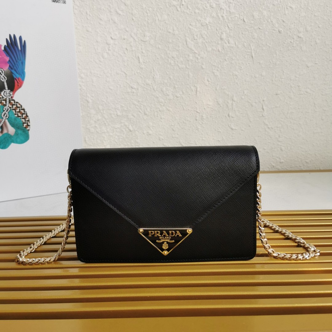 PRADA  00349