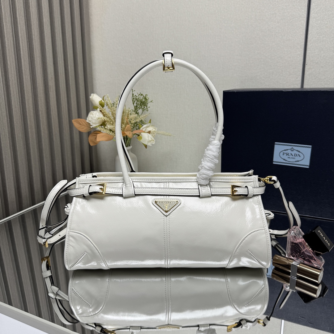 Prada 00369