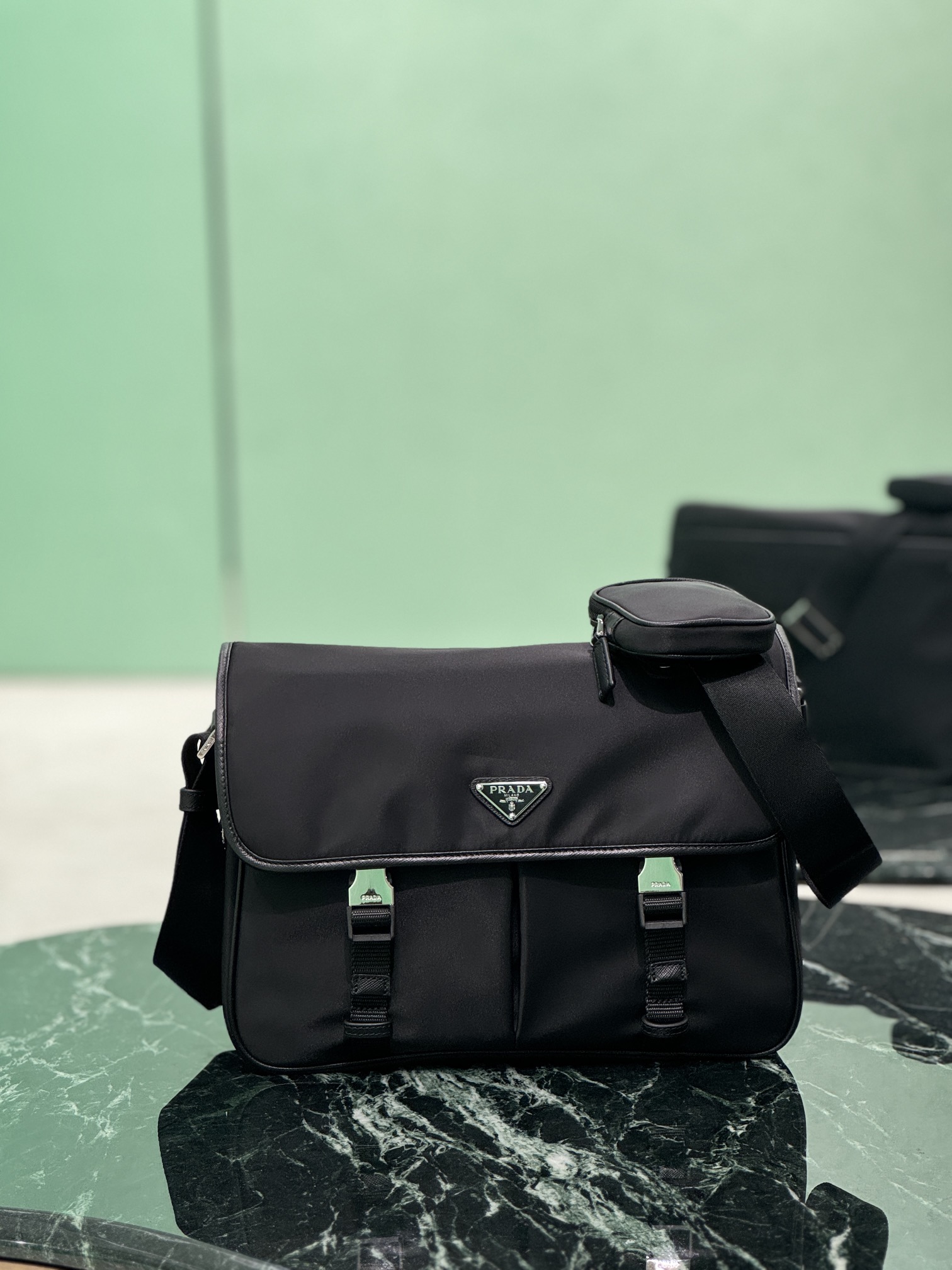 PRADA    00429