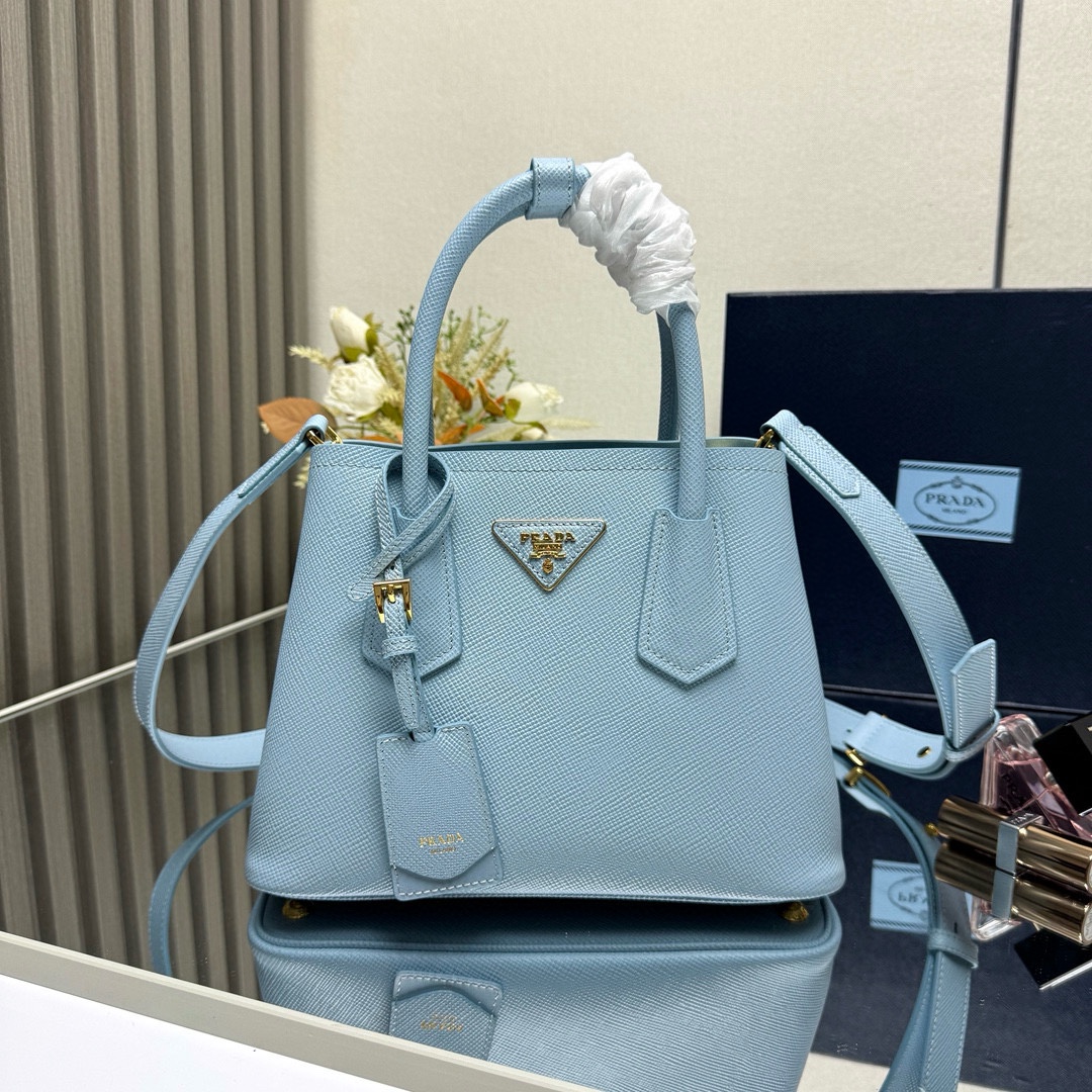 PRADA 00468