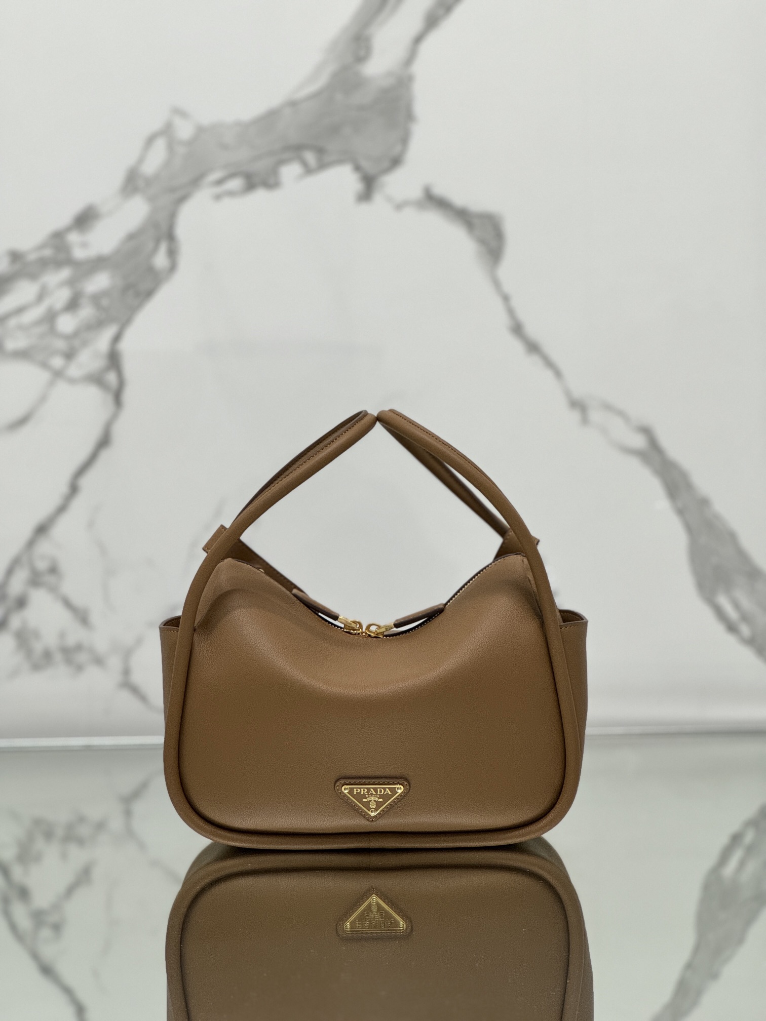 PRADA    00519