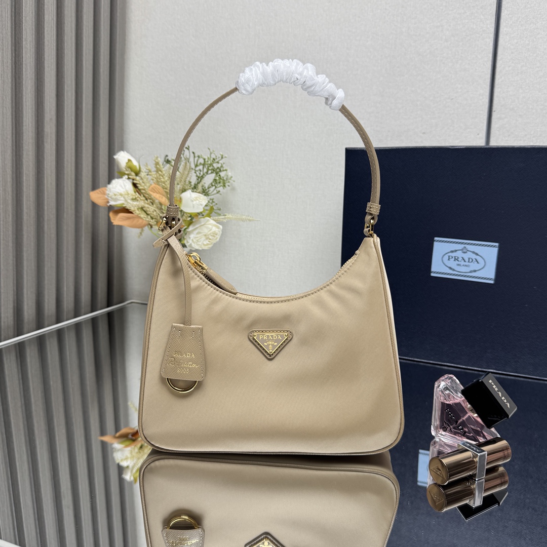 Prada 00569